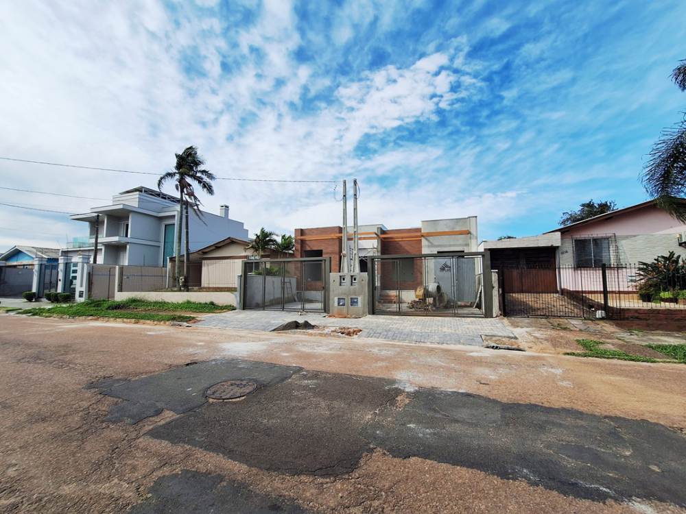 Casa/Sobrado Moinhos de Vento Canoas 