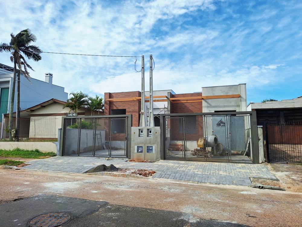 Casa/Sobrado Moinhos de Vento Canoas 